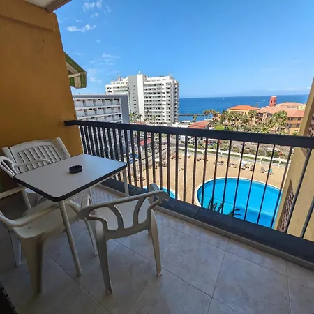Апартаменты Copacabana Las Americas Адехе