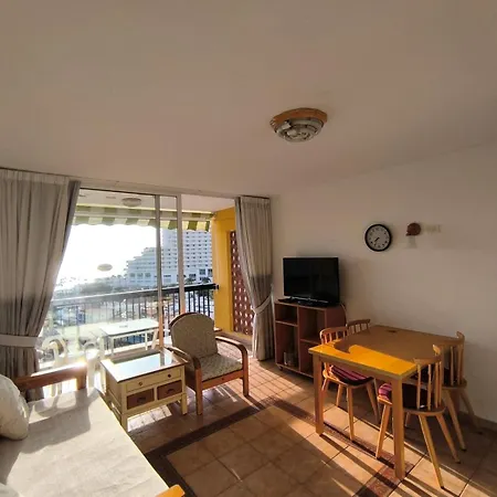 Copacabana Las Americas Адехе